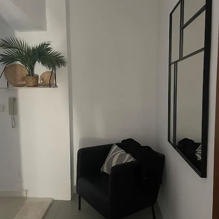 Lovely In The Location 10-12 Beds! Villa